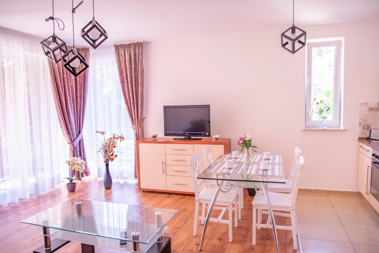 Apartamenty Kornel Pobierowo Eksteriør bilde